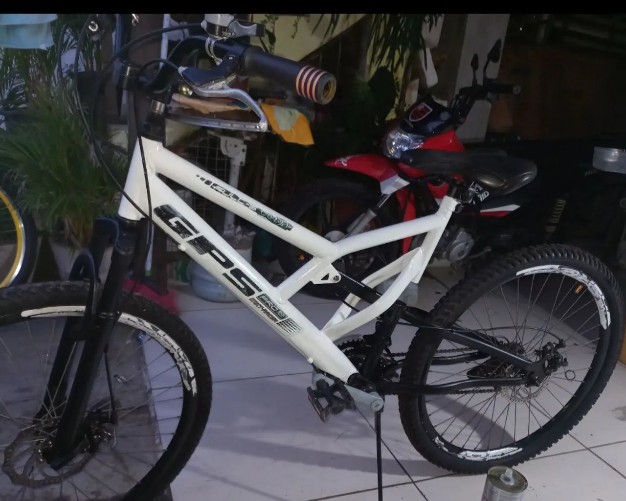 Bicicleta GPS Full Suspension