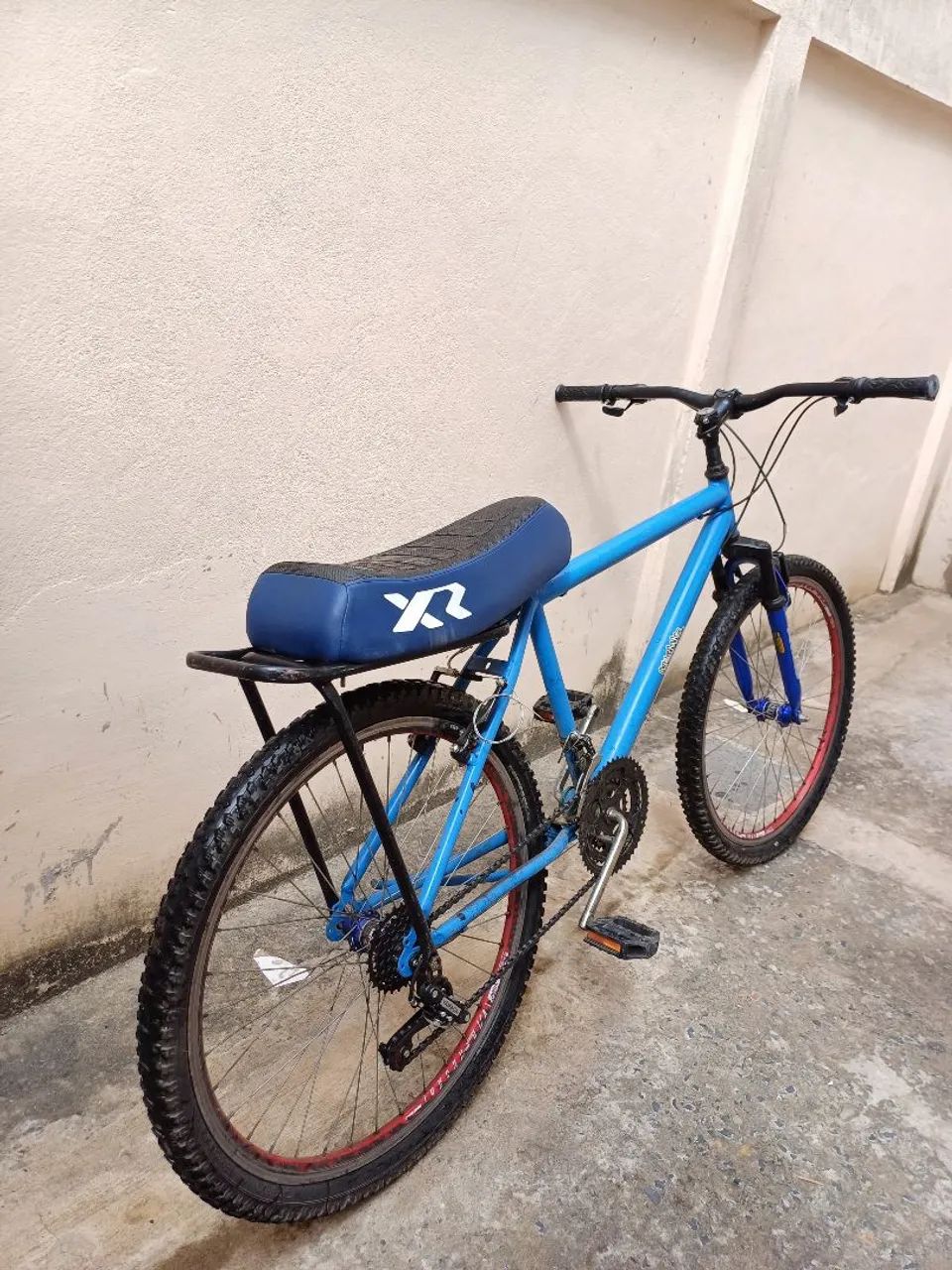 Bicicleta Aro 26 Azul com Marchas