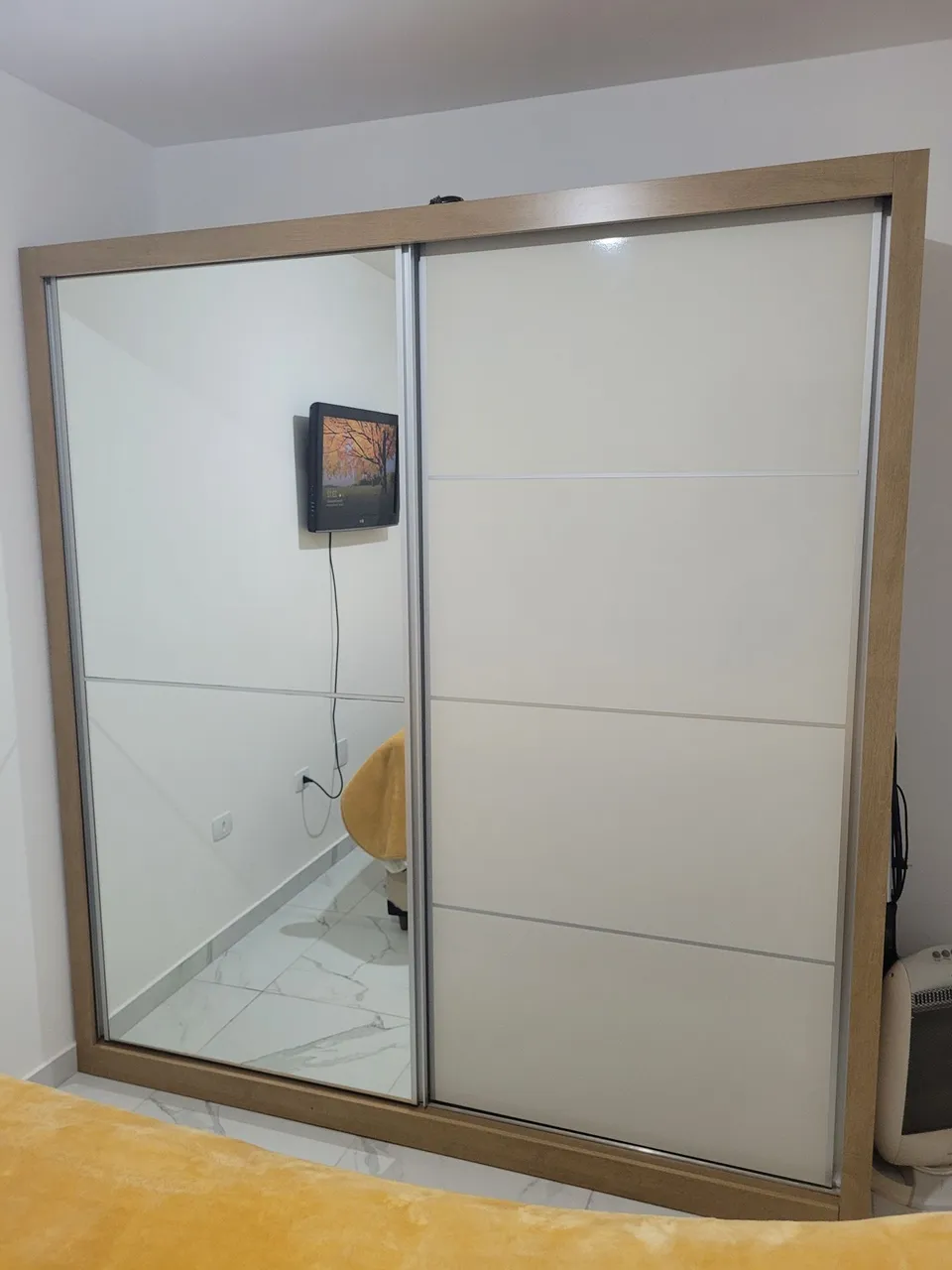 Guarda Roupas MDF / ENTREGO e MONTO