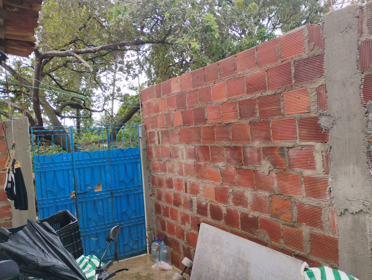 Casa com garagem 100mil