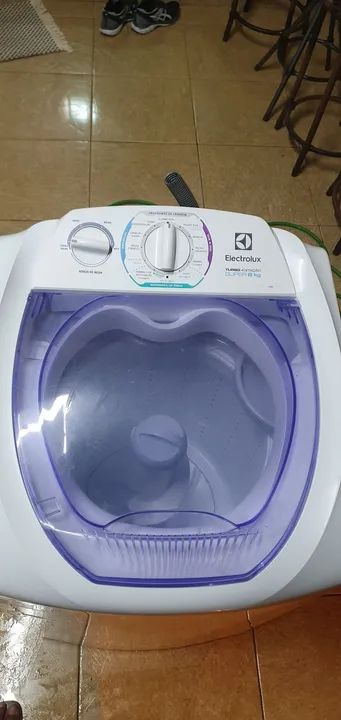 Máquina de Lavar Roupa Electrolux 08kg