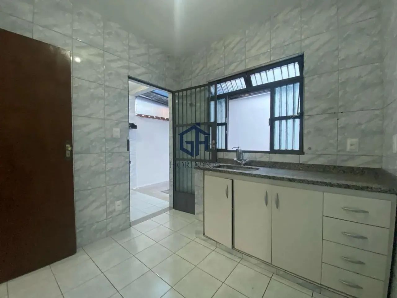 Casa Geminada 2 quartos 2 vagas Santa Rosa - Foto 3
