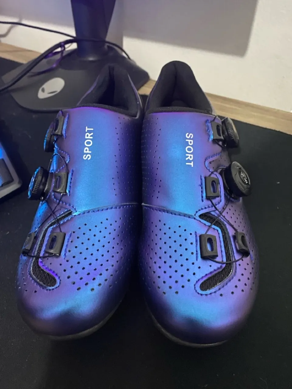 Sapatilhas de Ciclismo MTB e ROAD ( Universal) | YOW Sports