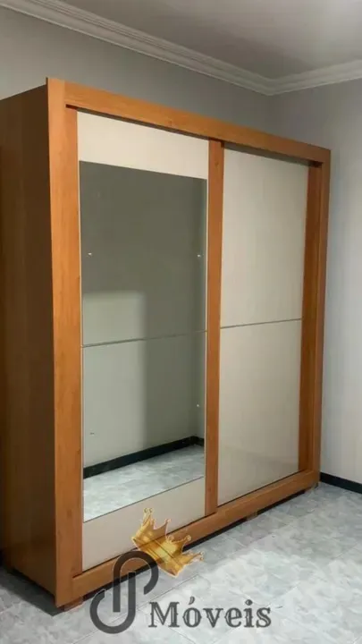 Na promoção o Guarda Roupa Casal Nicole 2Pts Com Espelho .MDF -