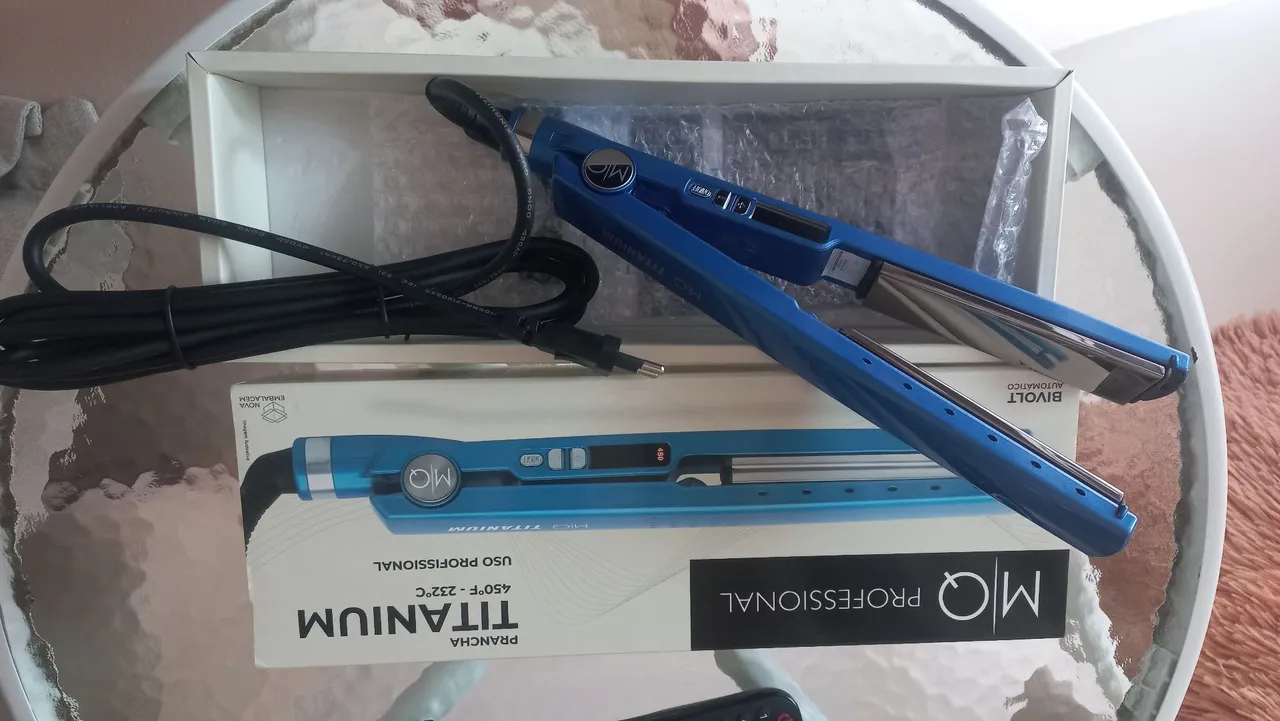 Prancha de cabelo Titanium Bivolt MQ