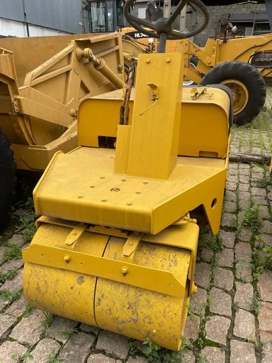Rolo compactador liso Dynapac LR95. - Foto 2
