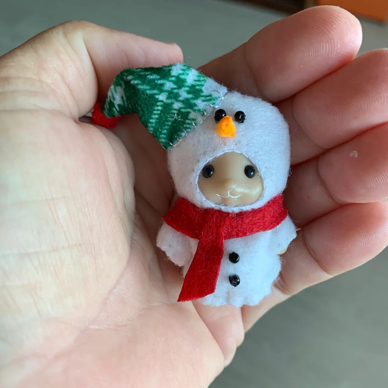Roupinha Boneco Neve Sylvanian Families  - Foto 4