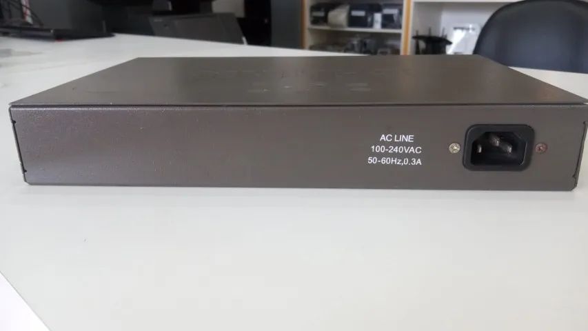 SWITCH D-LINK Des-1024d - Foto 5