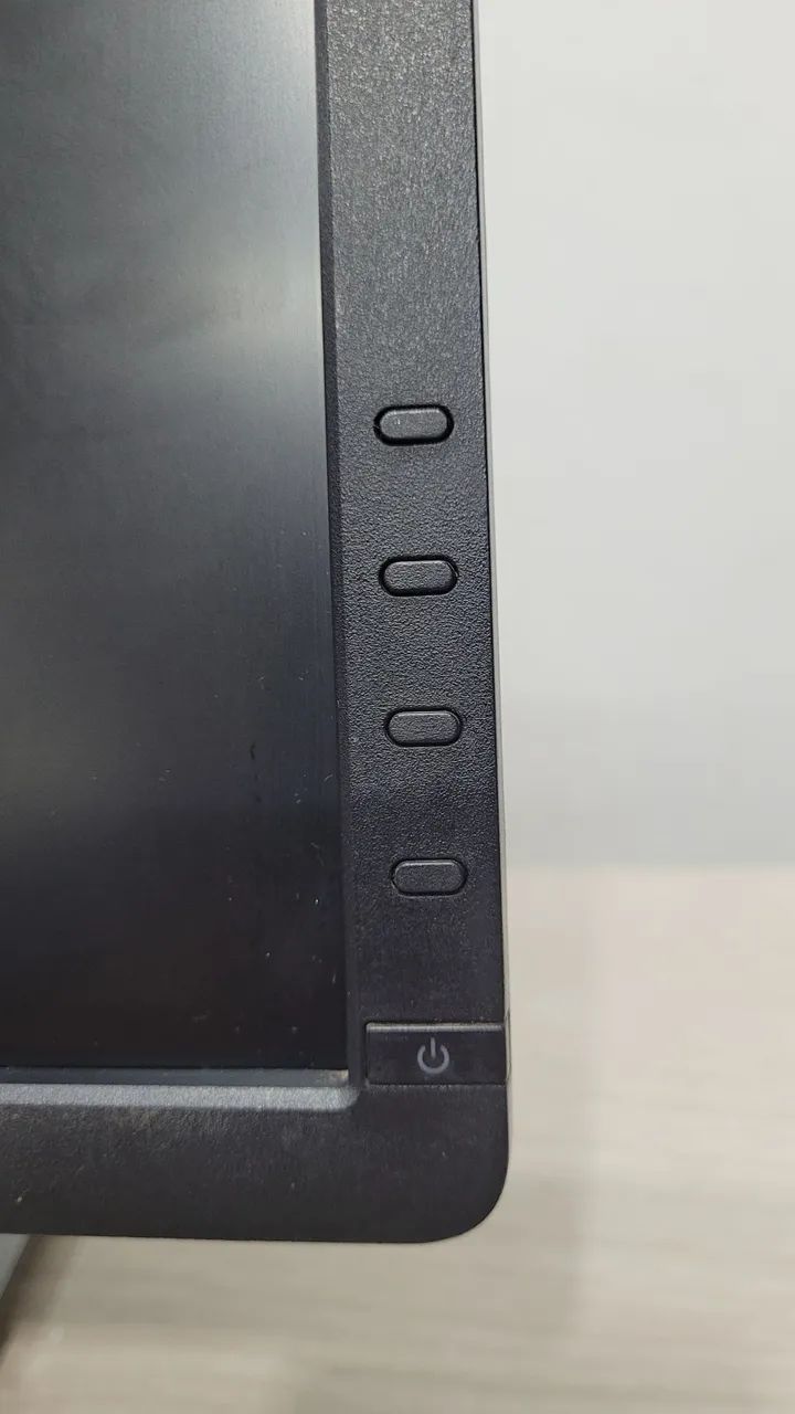 Monitor Dell 19" USB / VGA / DisplayPort (DP) / DVI - Foto 3