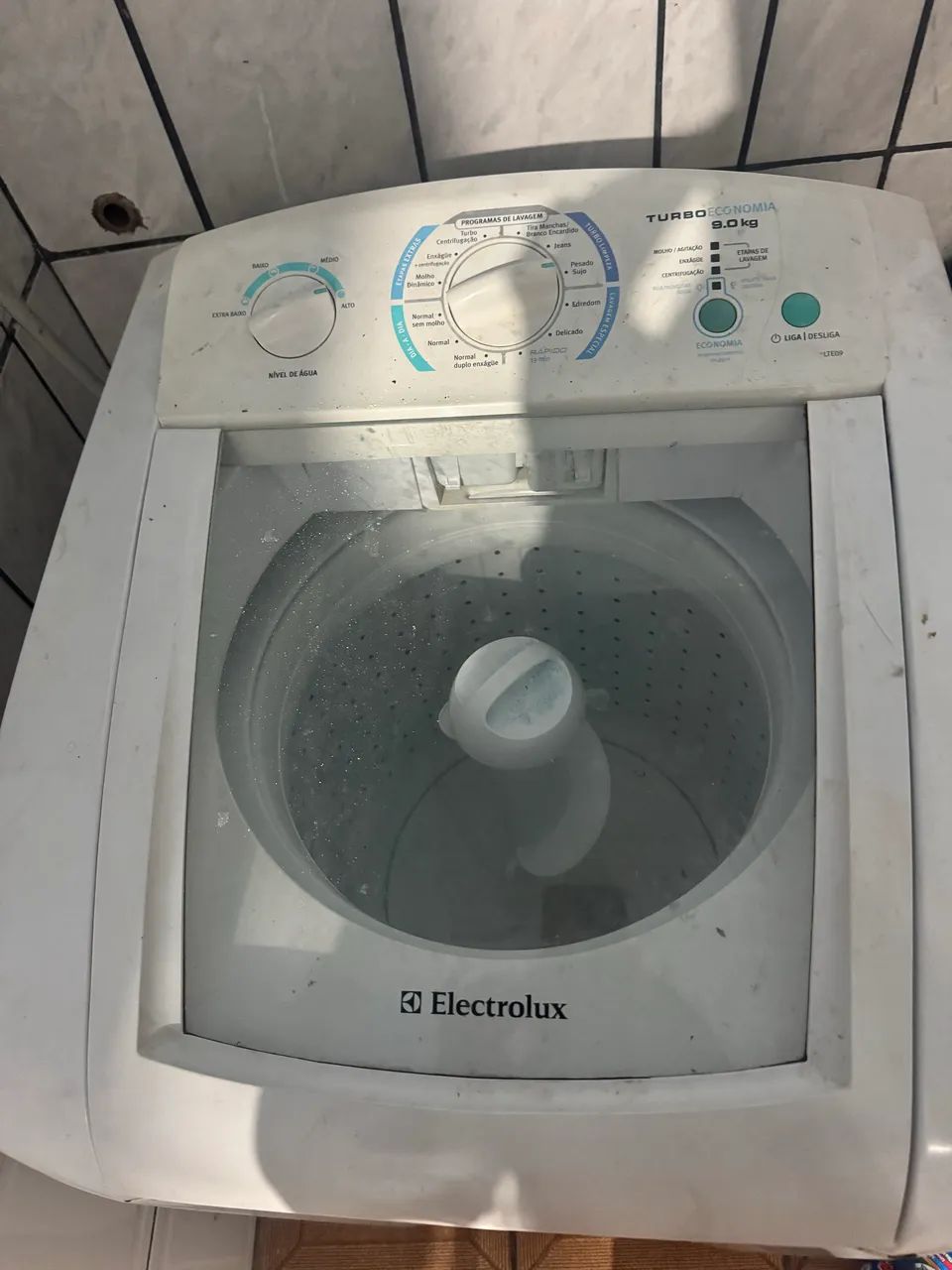 Máquina semi nova