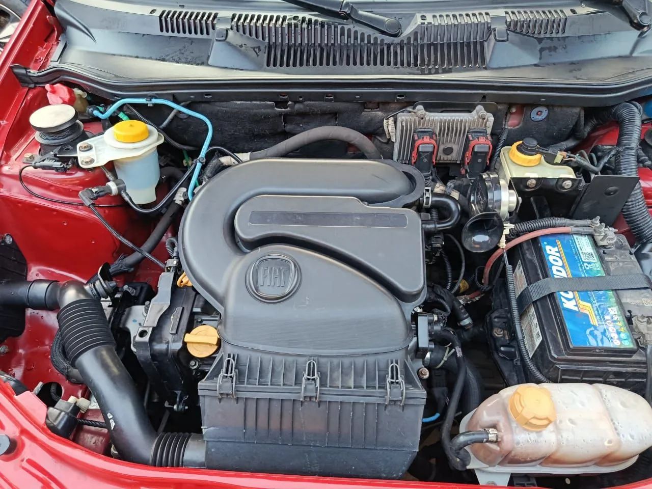 Fiat Strada Working Hard 1.4 Fire Flex 8V CD 2019 - Foto 4