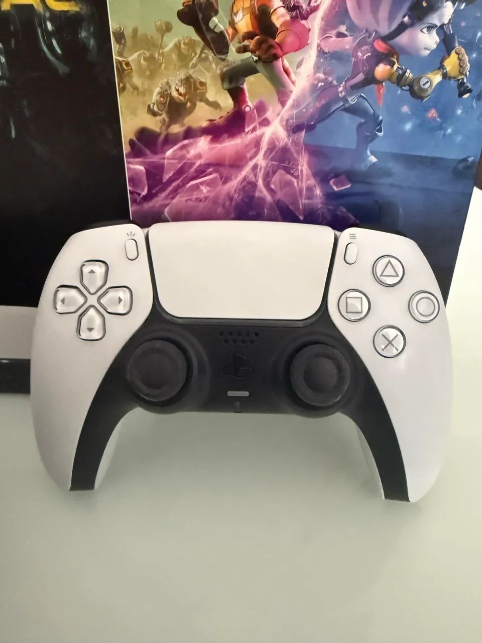 Vendo Ps5 com 2 controles  - Foto 3