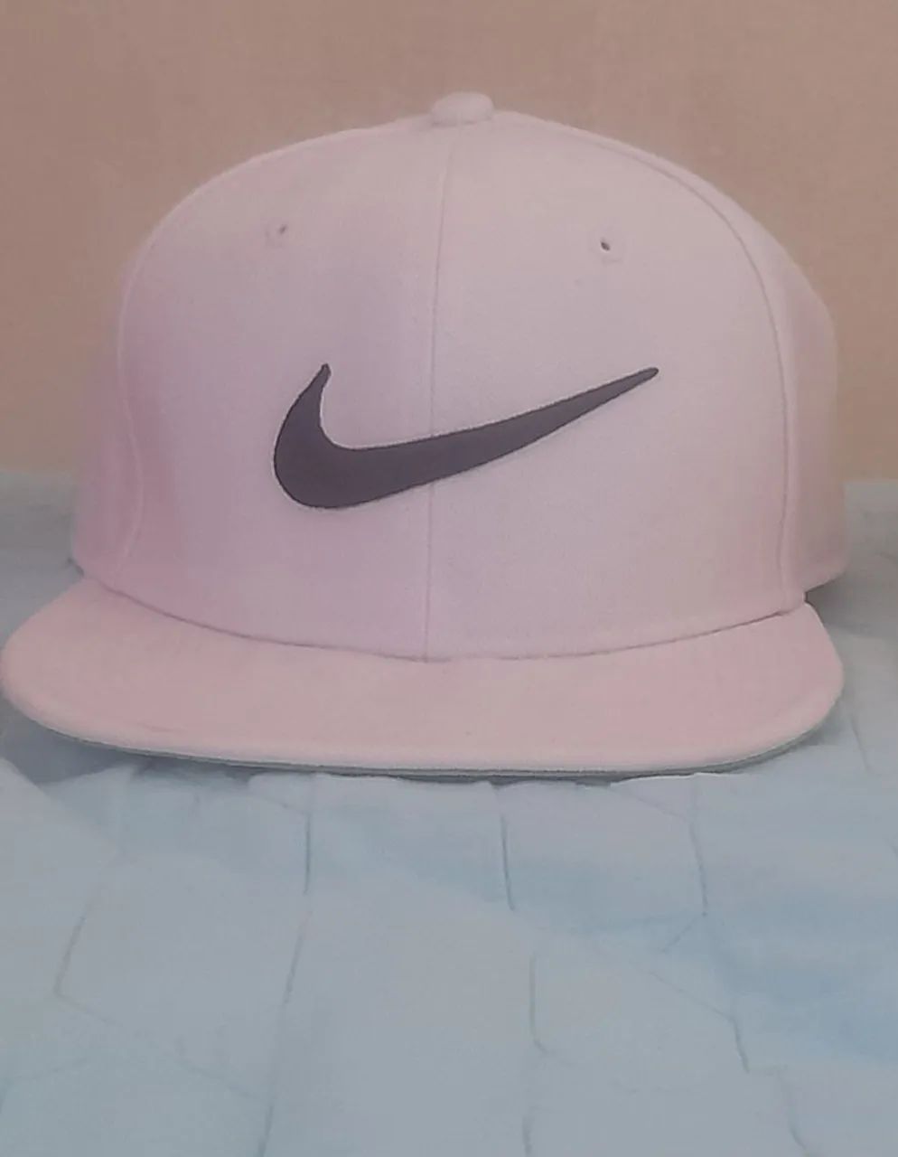 (Apenas retirada) Boné Nike Branco Aba Reta Original 