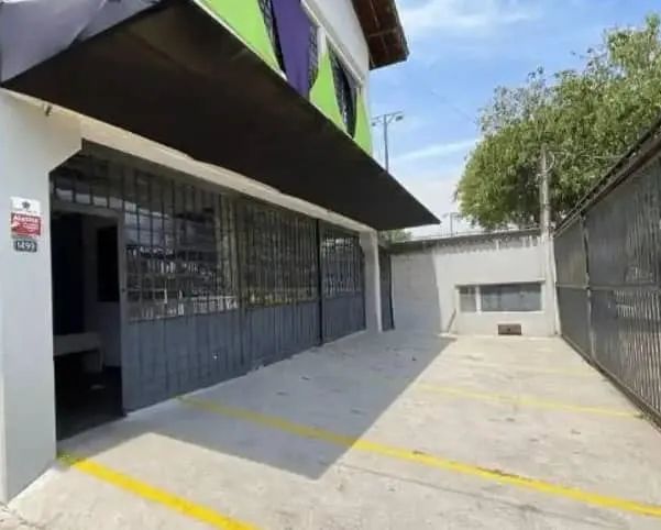 Galpão na Avenida Lineu de Paula Machado, 1499  1000 m² - Foto 2