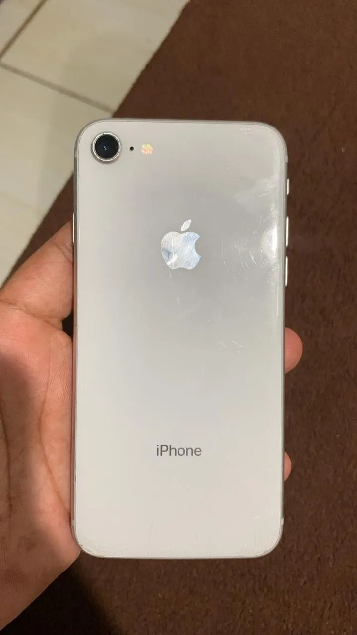 iPhone 8 64GB PRA VENDER LOGO - Celulares e Smartphones - São