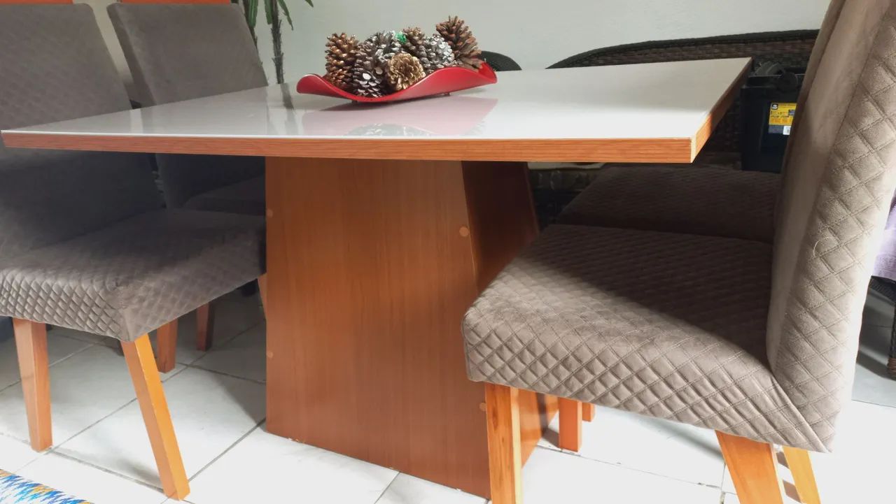 Mesa semi-nova 