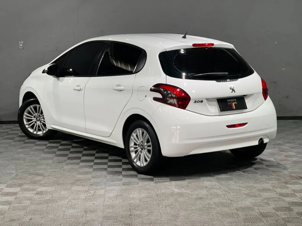 Peugeot 208 Active Pack 1.2 Flex 12V 5P Mec. 2019 - Foto 4
