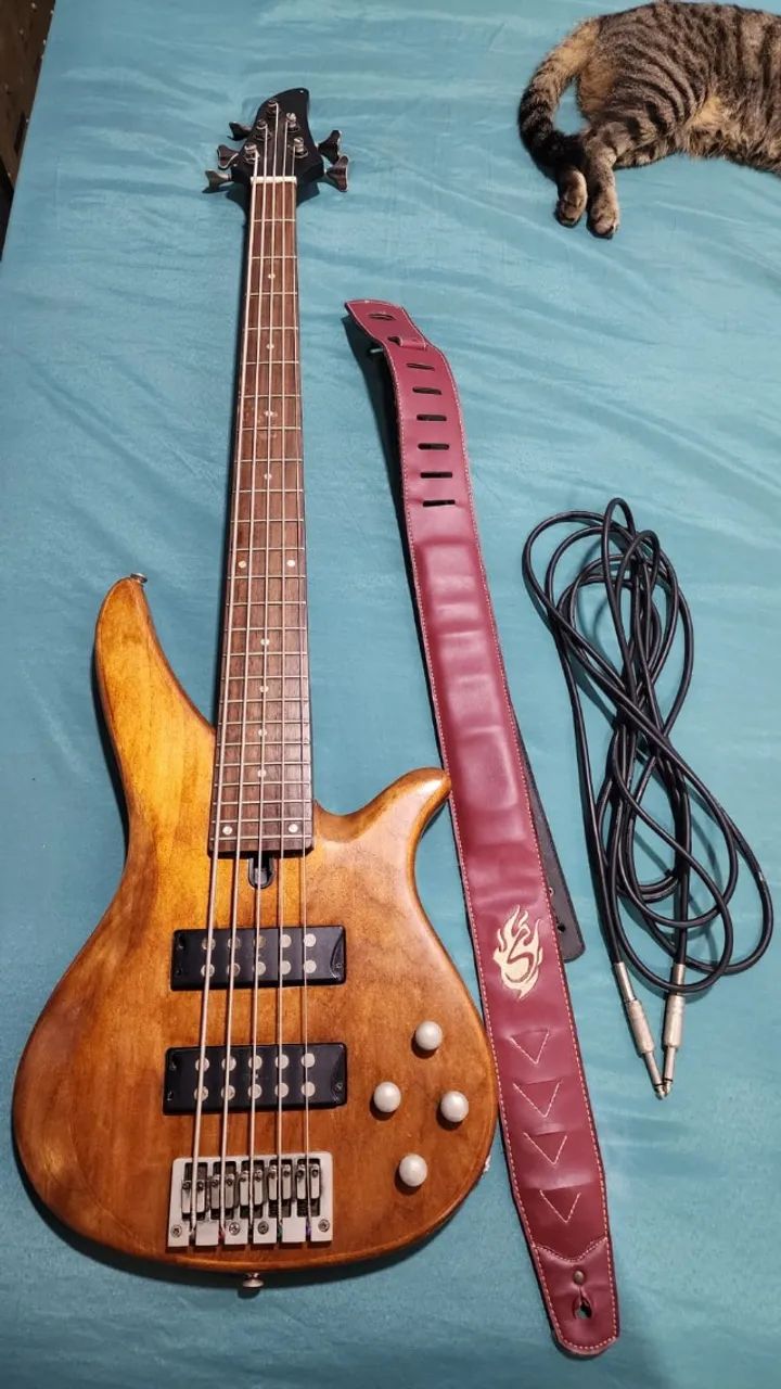 Baixo Yamaha RBX 375