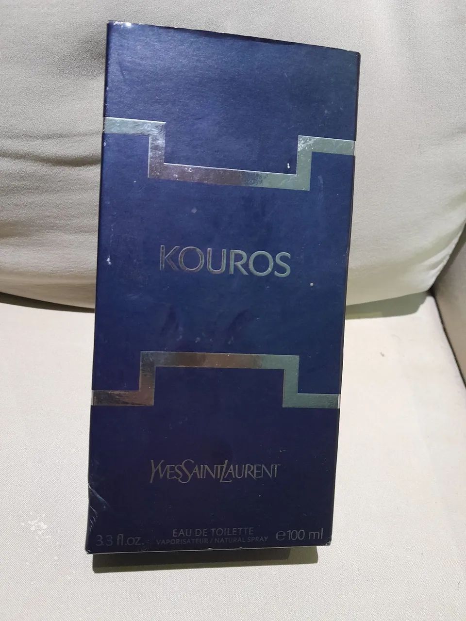 Perfume couros