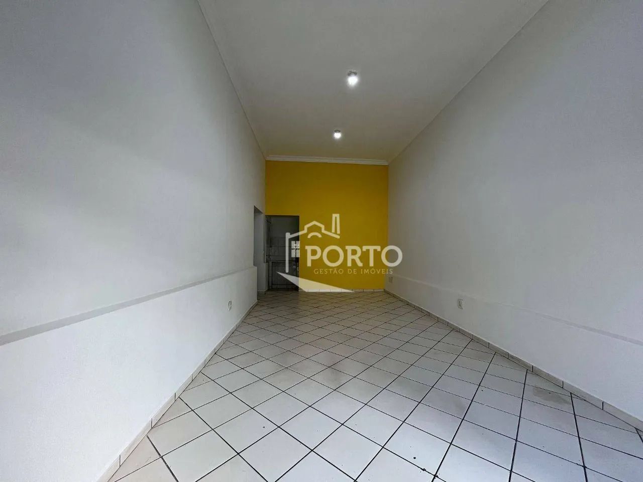Ponto Sala/Salão para alugar no bairro Centro em Piracicaba