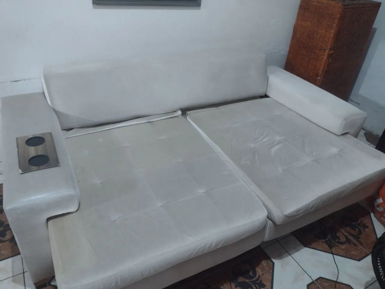 Sofá retrátil madeira pura vira uma cama de casal