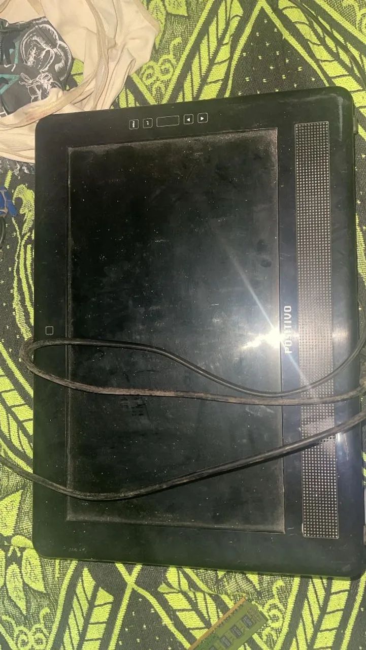 Monitor Positivo  15,6" 50/60hz