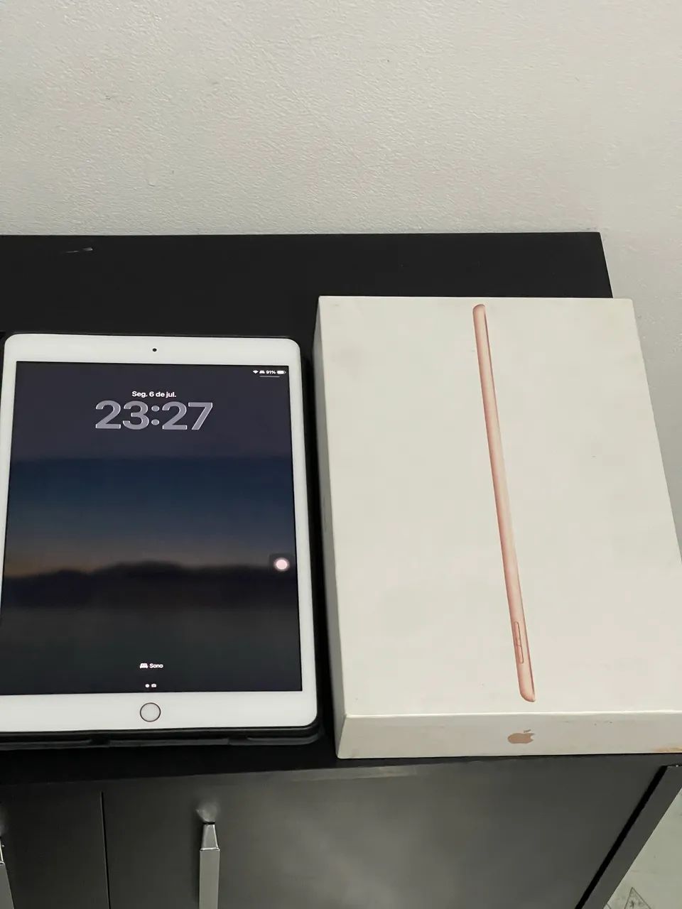 iPad 8th 128gb Gold Semi Novo - Foto 4
