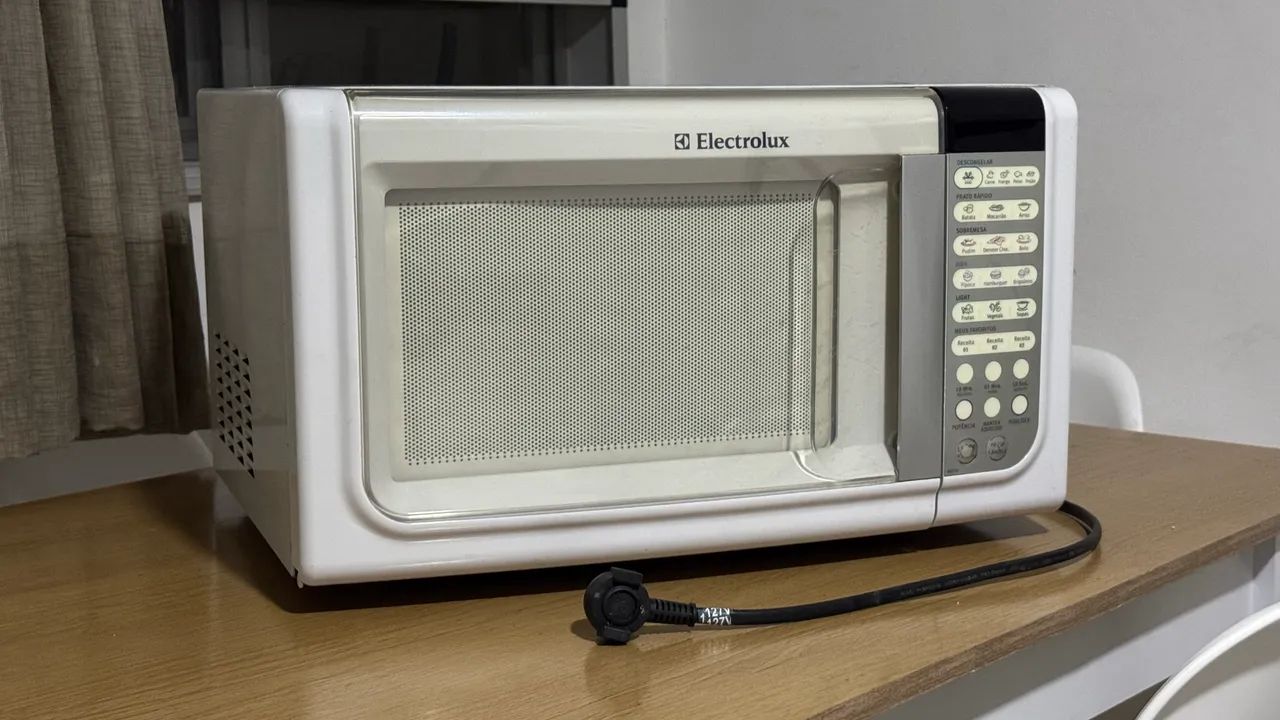 Microondas Electrolux 31L 110V