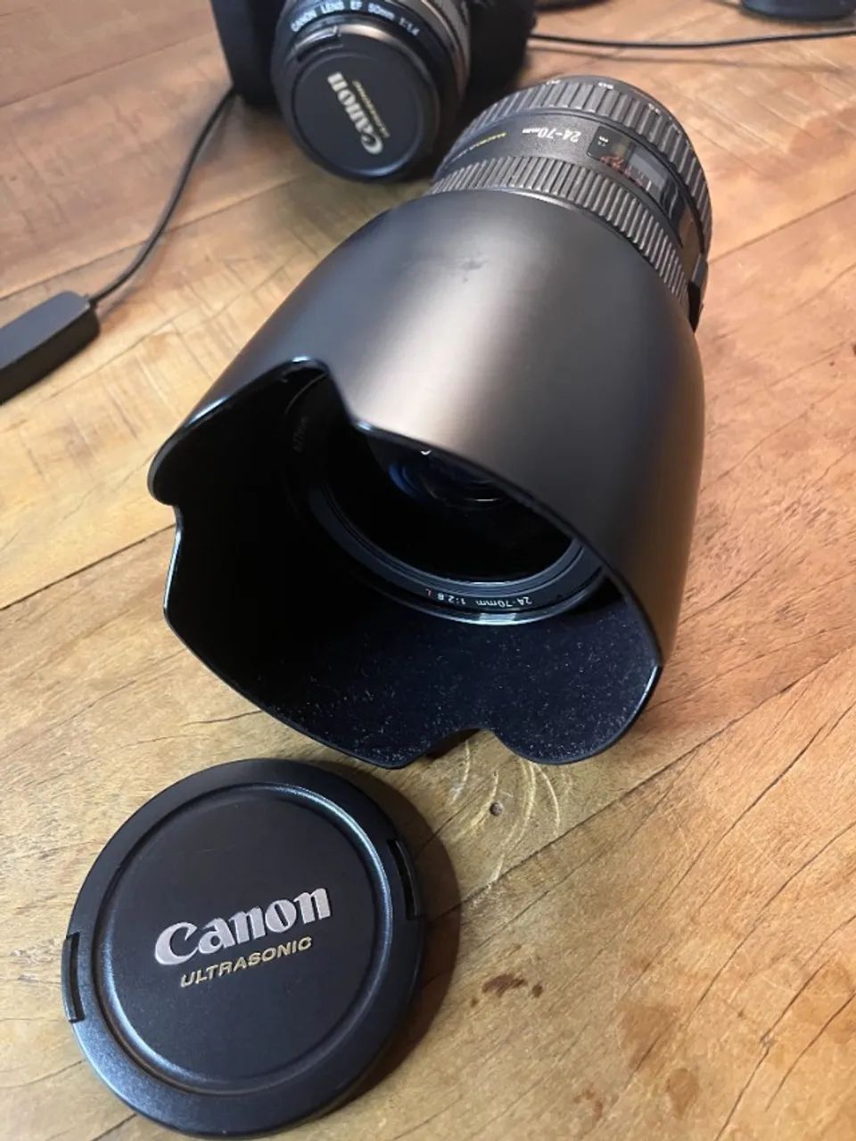 Lente Canon Ef 24-70 Mm F/2.8l - Foto 4