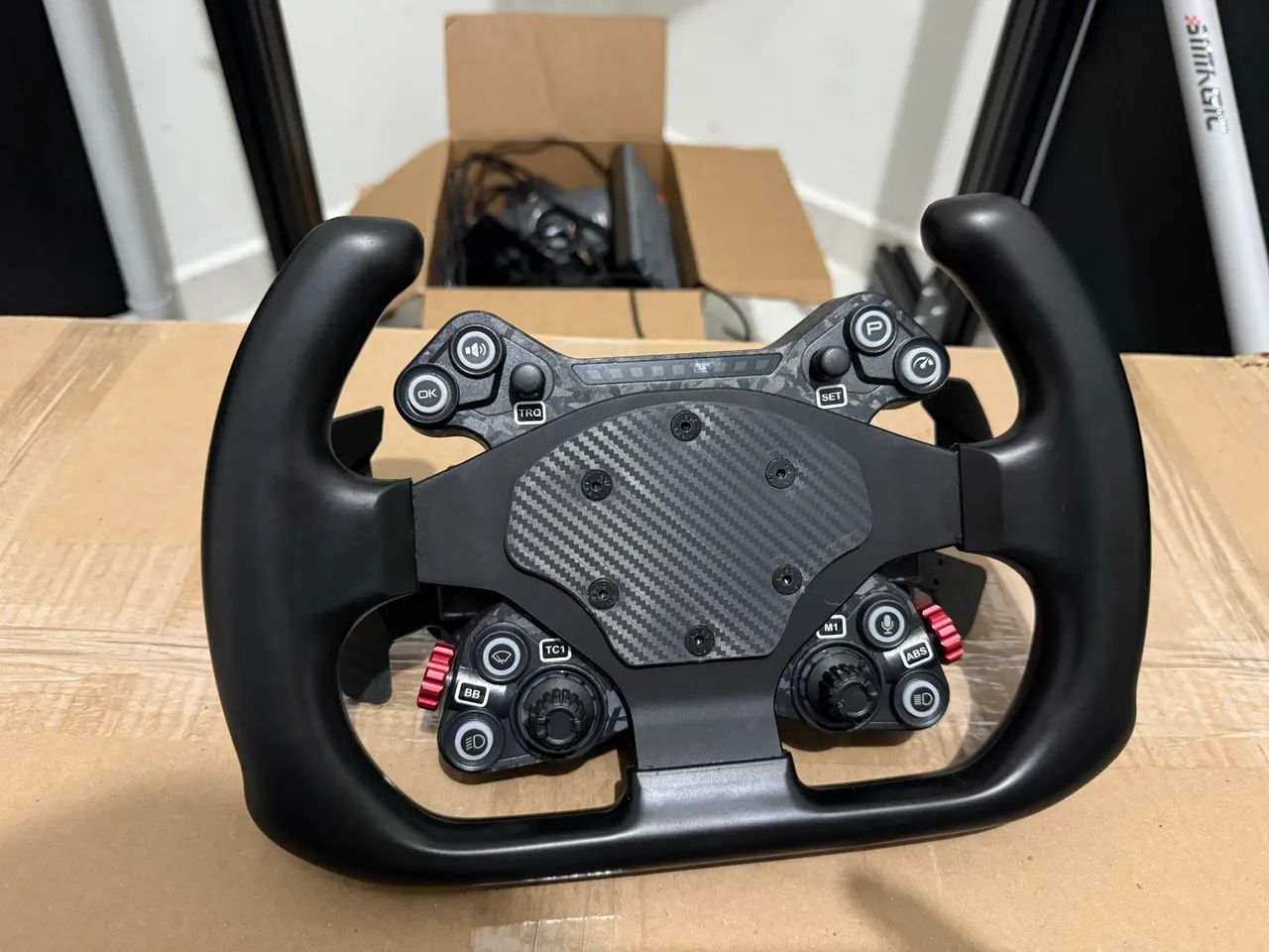 Simagic Hub NeoX + Paddle Shifts + Aro PU