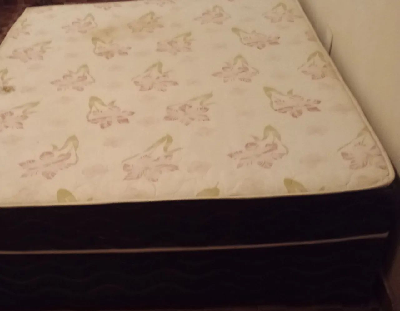 Cama box casal 