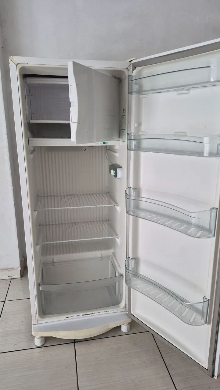 Vendo geladeira - Foto 5