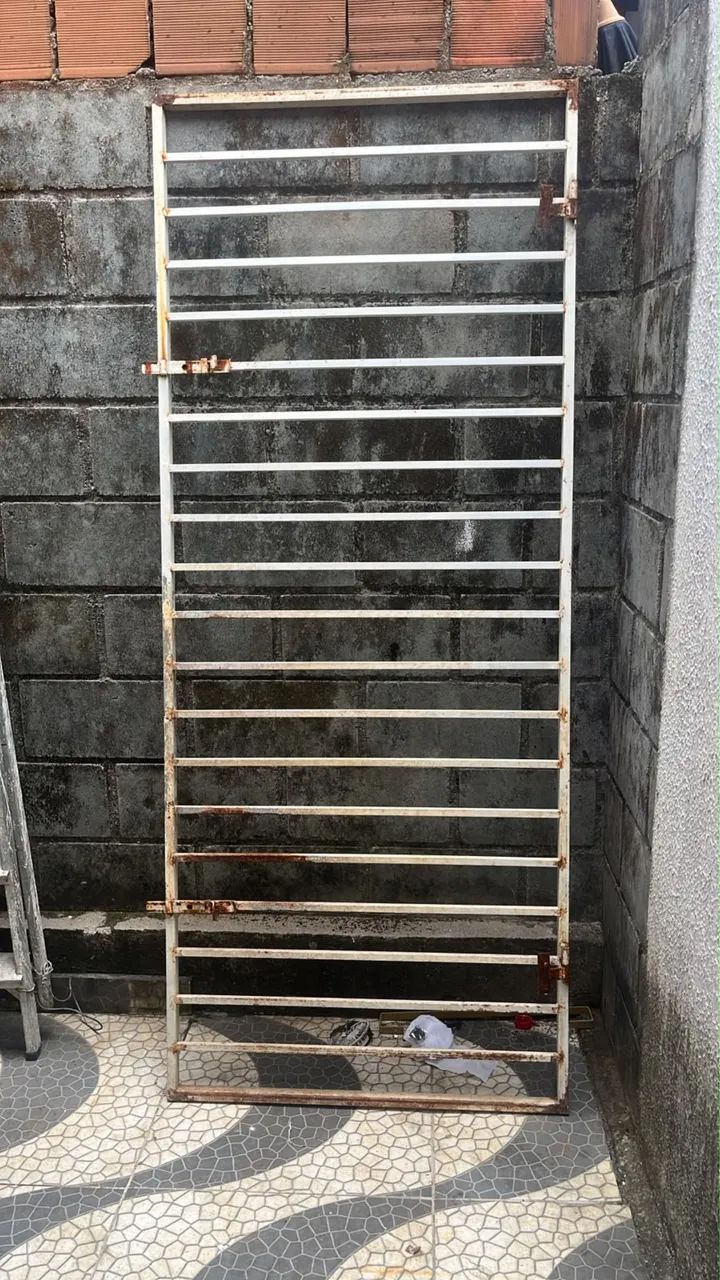 Grade pega ladrão  - Foto 3