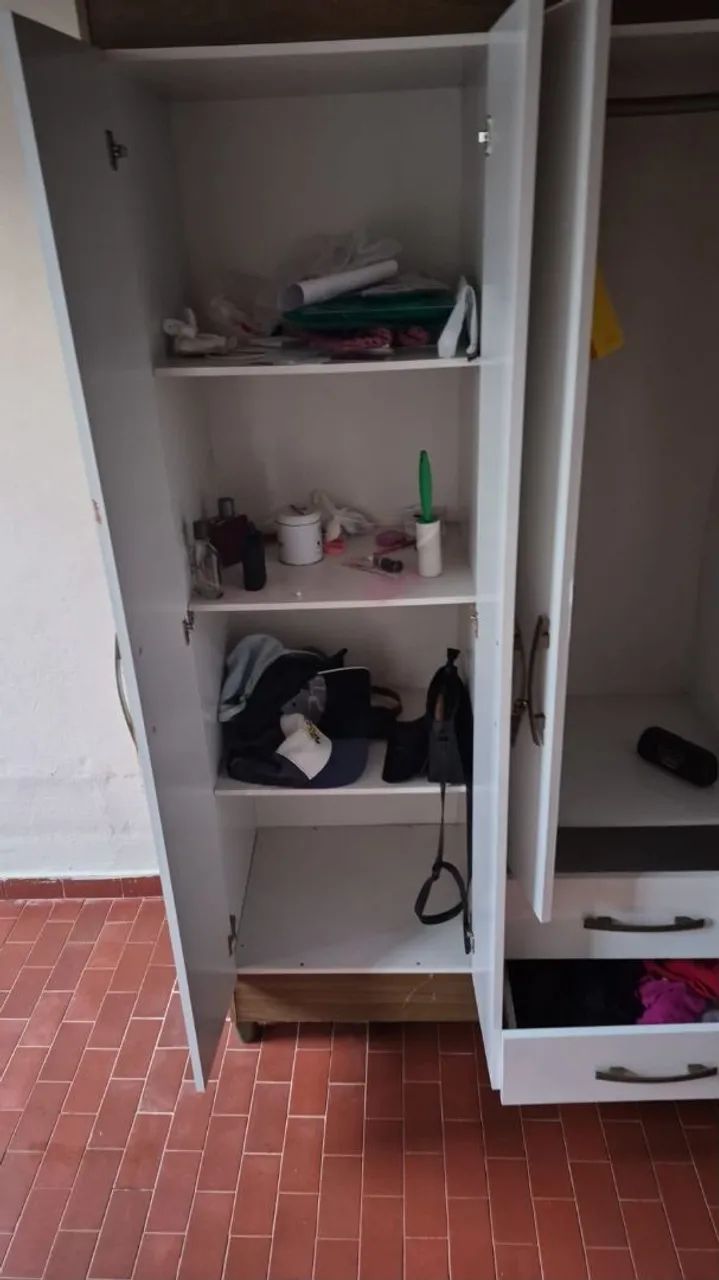 guarda roupa de solteiro 