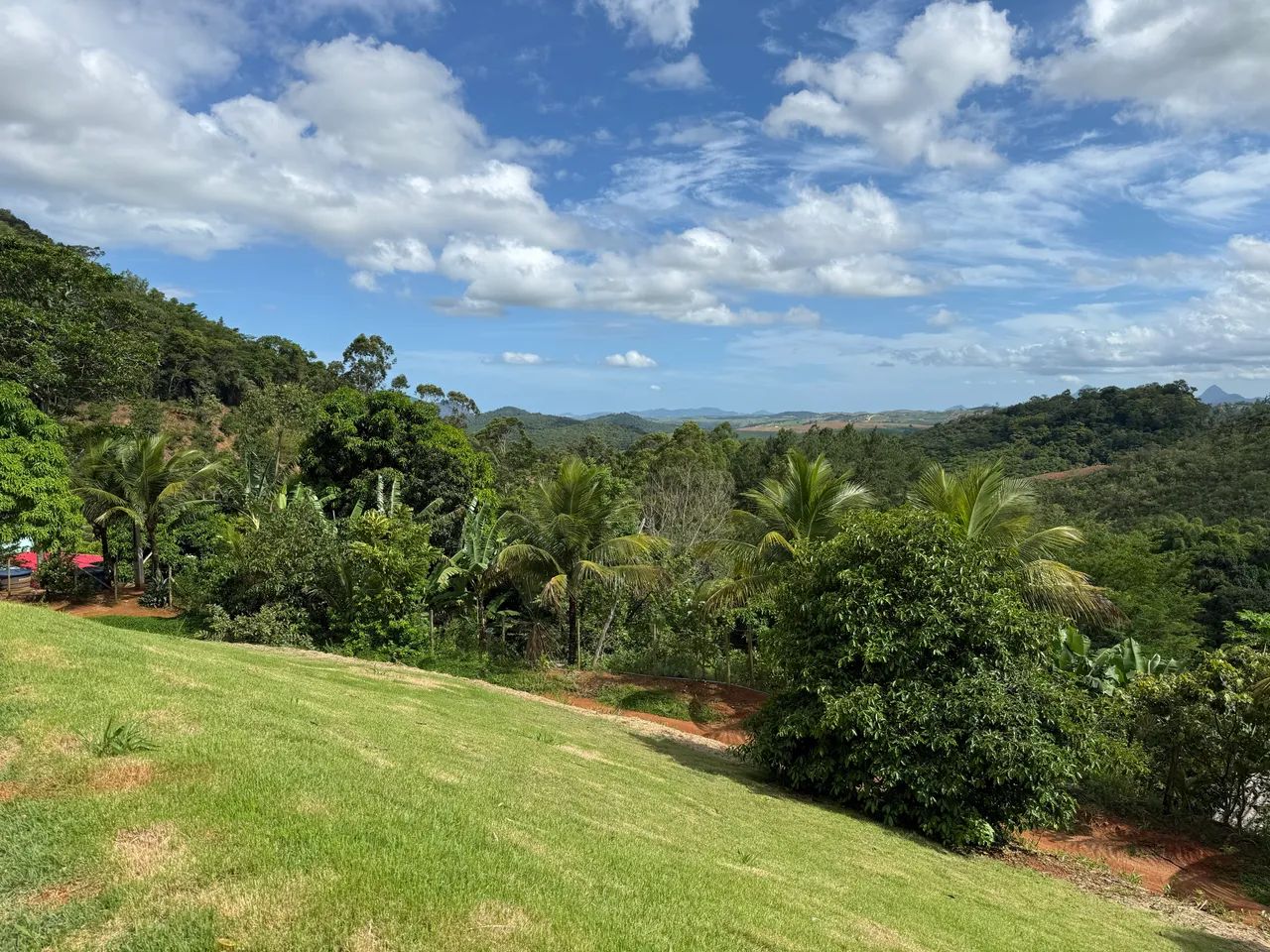 Vende-se lindo sitio com casa 3 quartos com vista maravilhosa para Vitoria. - Foto 2