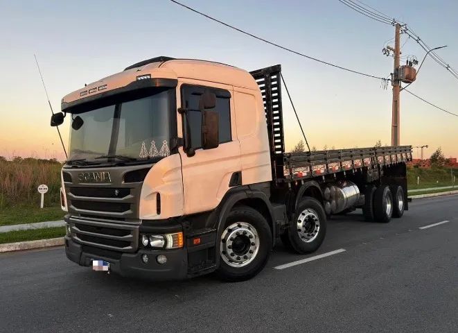 scania p 310 8x2 ano 2014 carroceria