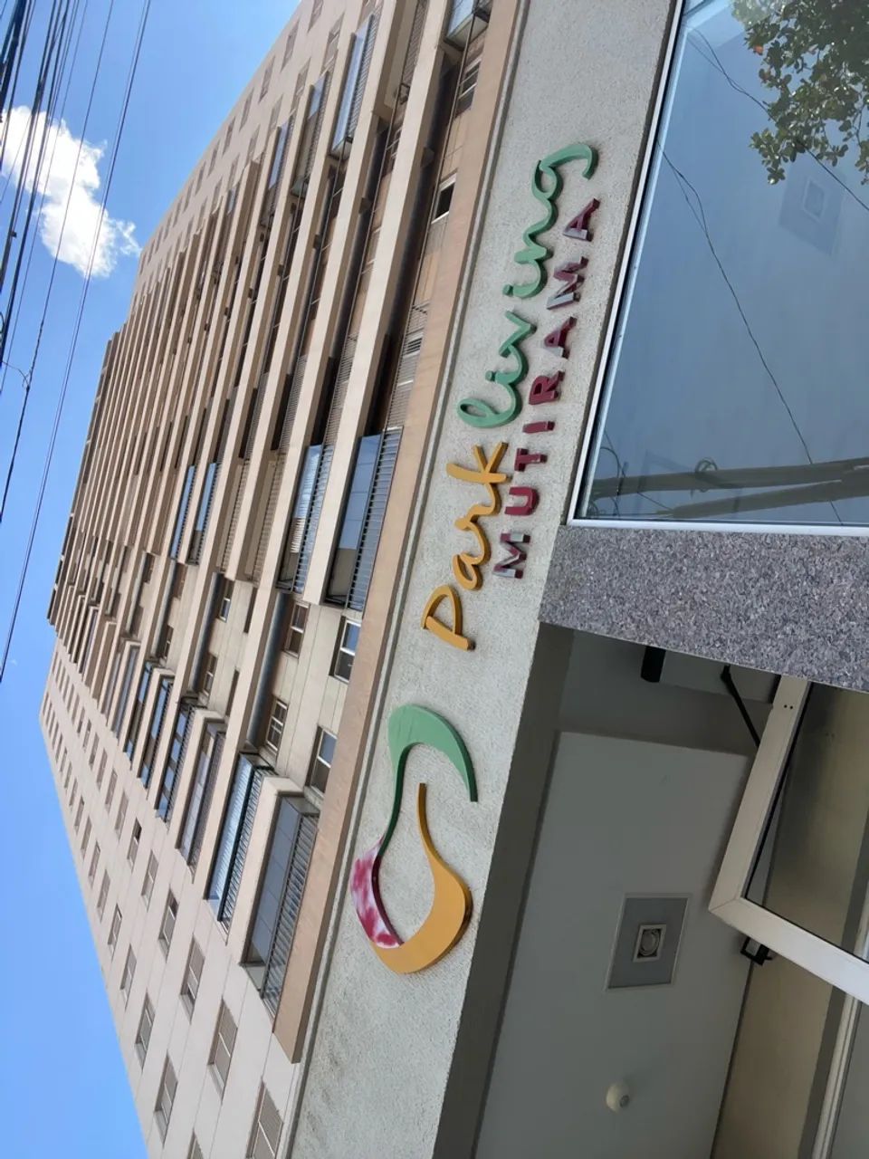 ALUGO APTO 02Q Prédio Novo
