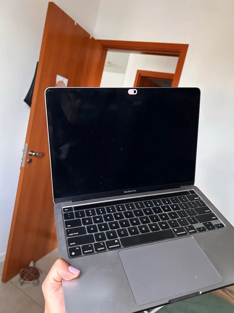 MacBook Pro 13? M1 2020 ? 8GB RAM | 256GB SSD | Touch Bar