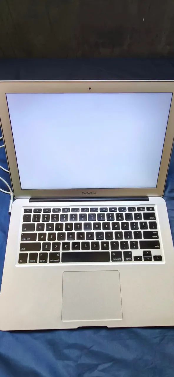 MacBook air 1369 - Foto 5