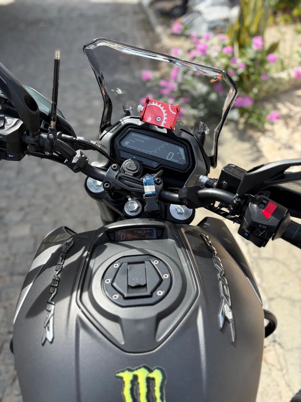 VENDO BAJAJ 400 2025  - Foto 2