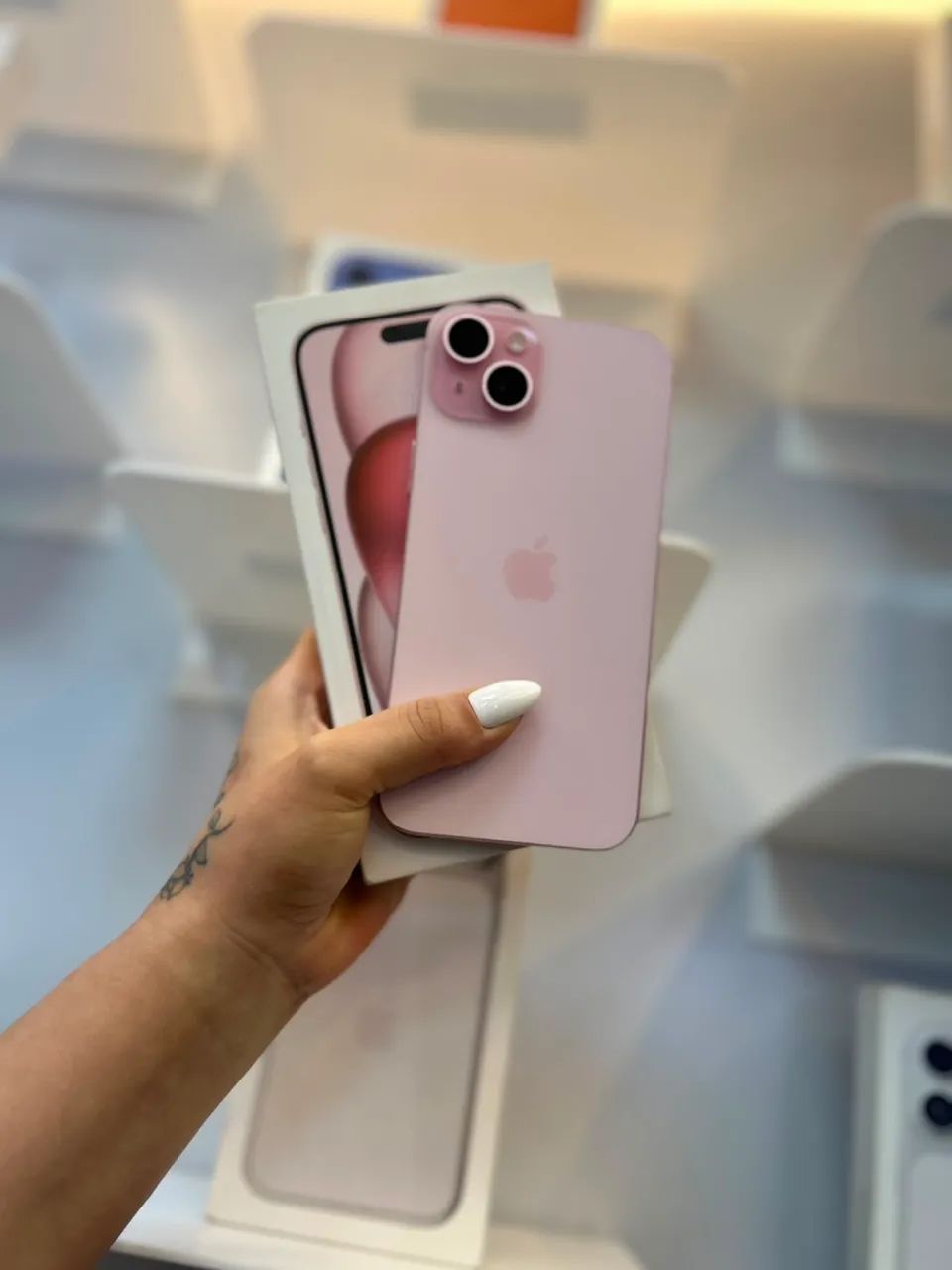 iPhone 15 Plus 128  Caixa ?  ? 82% R$ 2950 