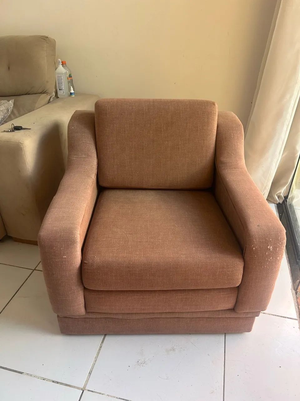 Poltrona Estofada Confortável - Excelente Estrutura | - Foto 2