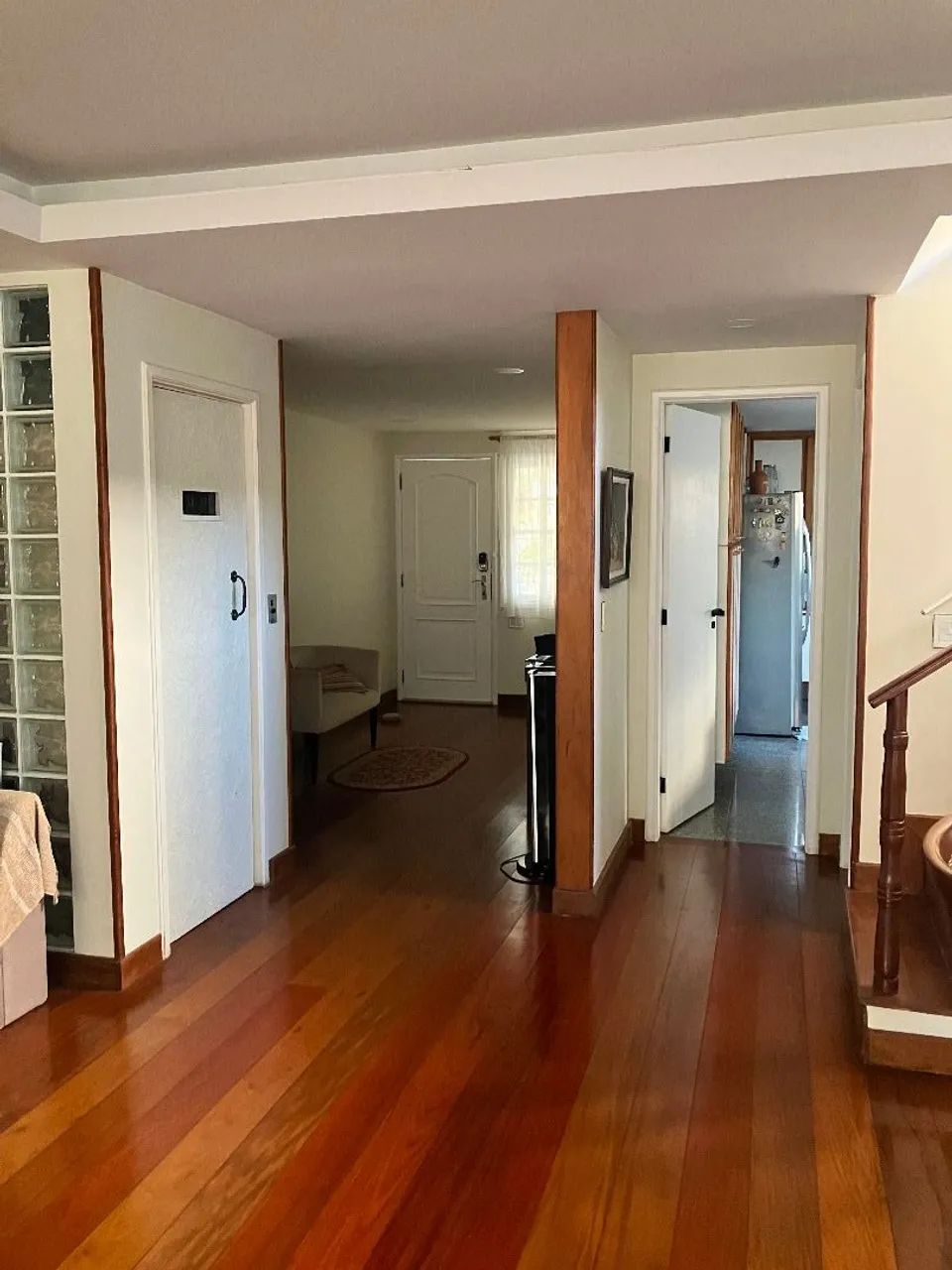Casa Triplex com Elevador e Fotovoltaica no Ingá - Foto 4