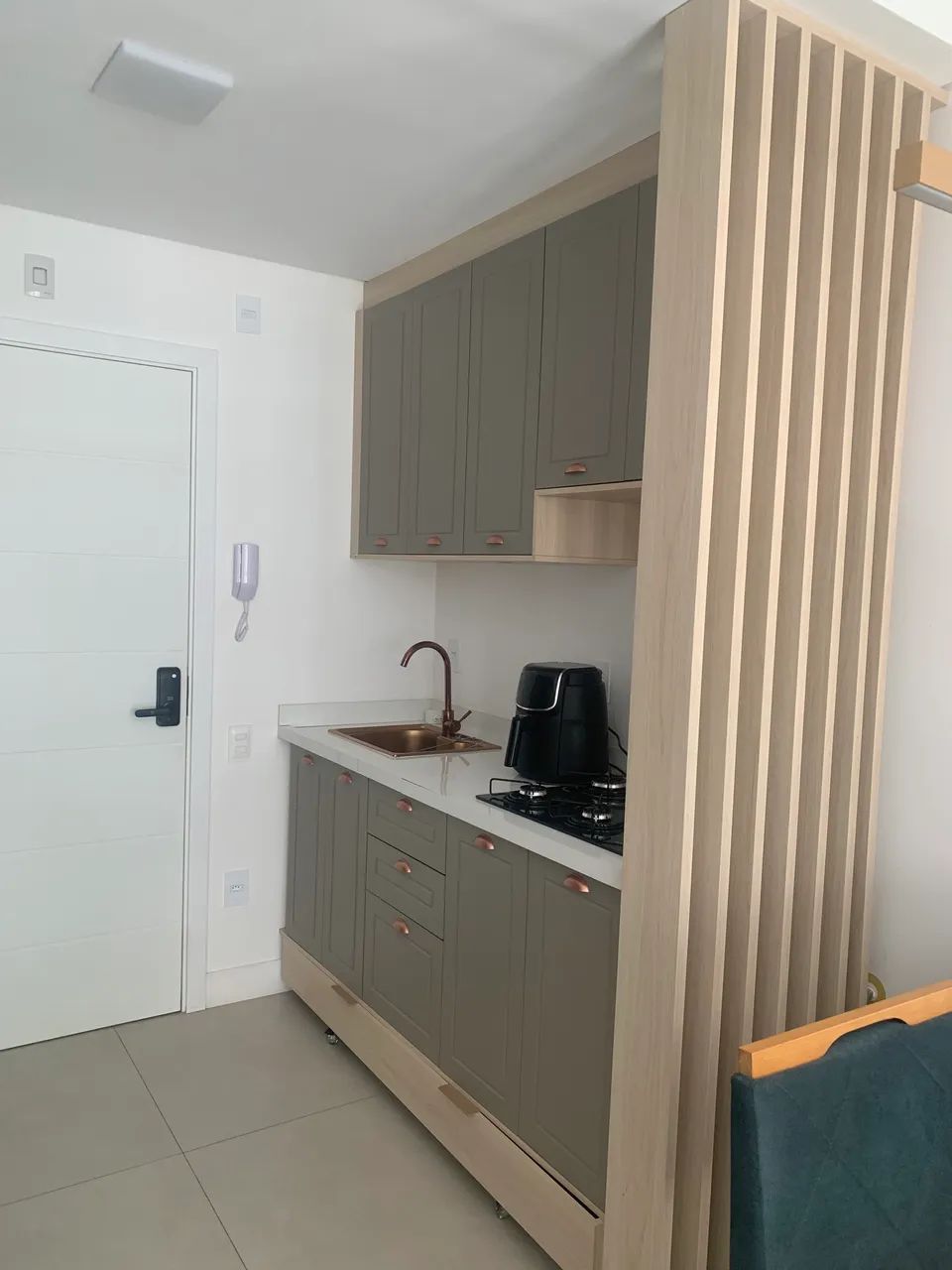 Lindo studio, totalmente mobiliado no edifício novo, DNEX. - Foto 5