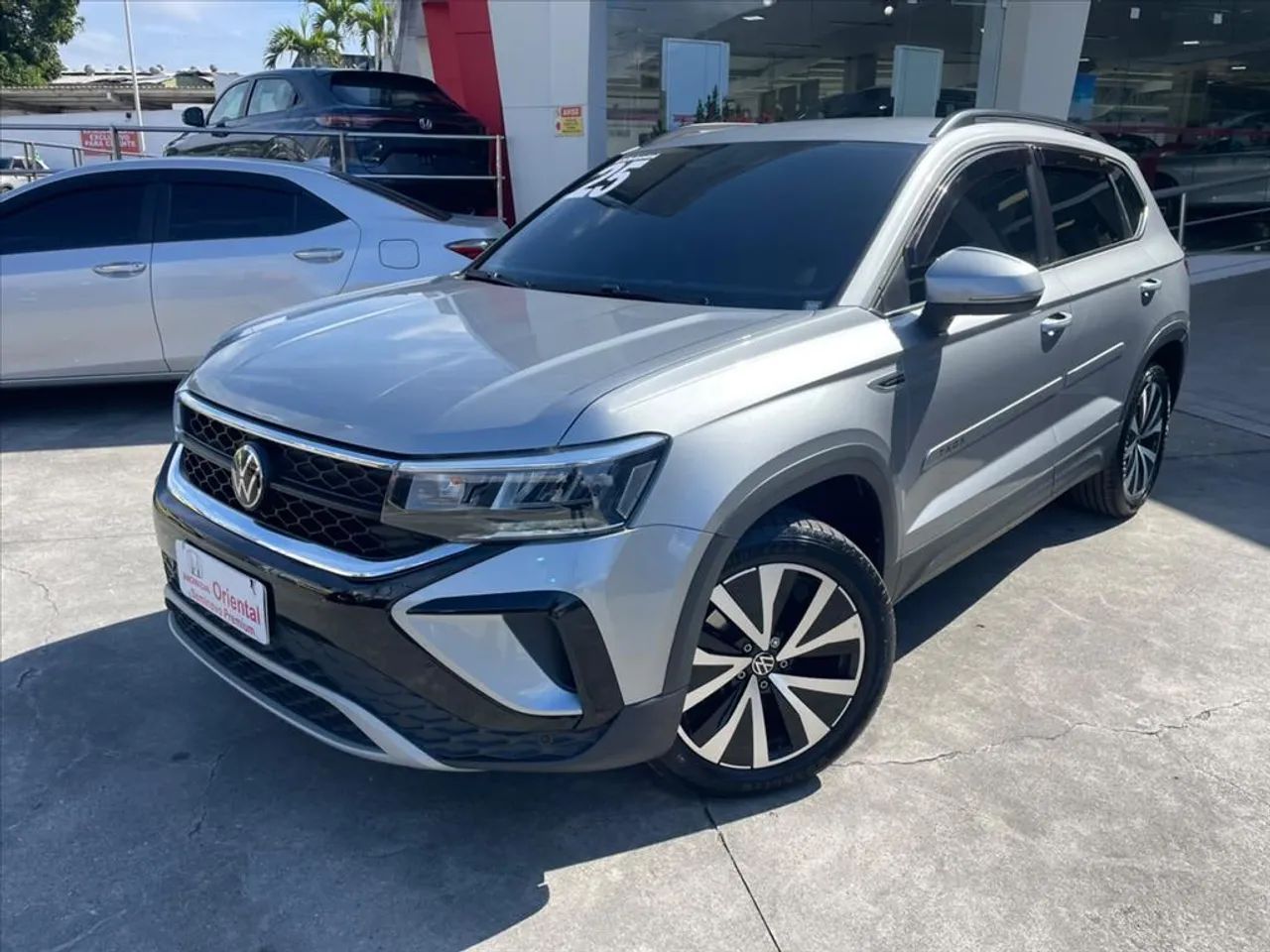 Volkswagen Taos 2025