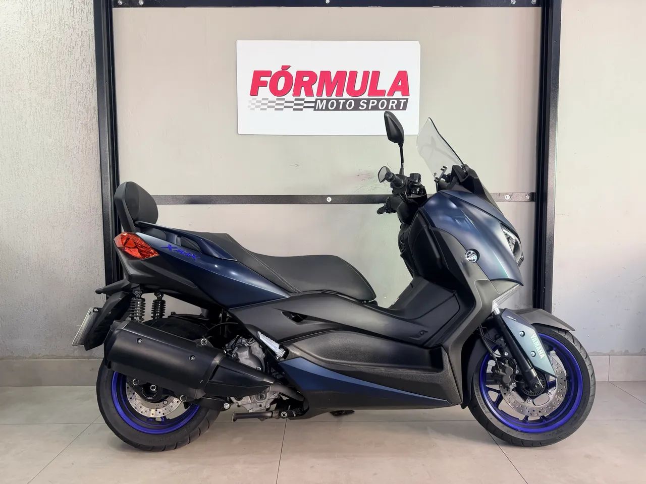 XMAX 250 ABS 2024
