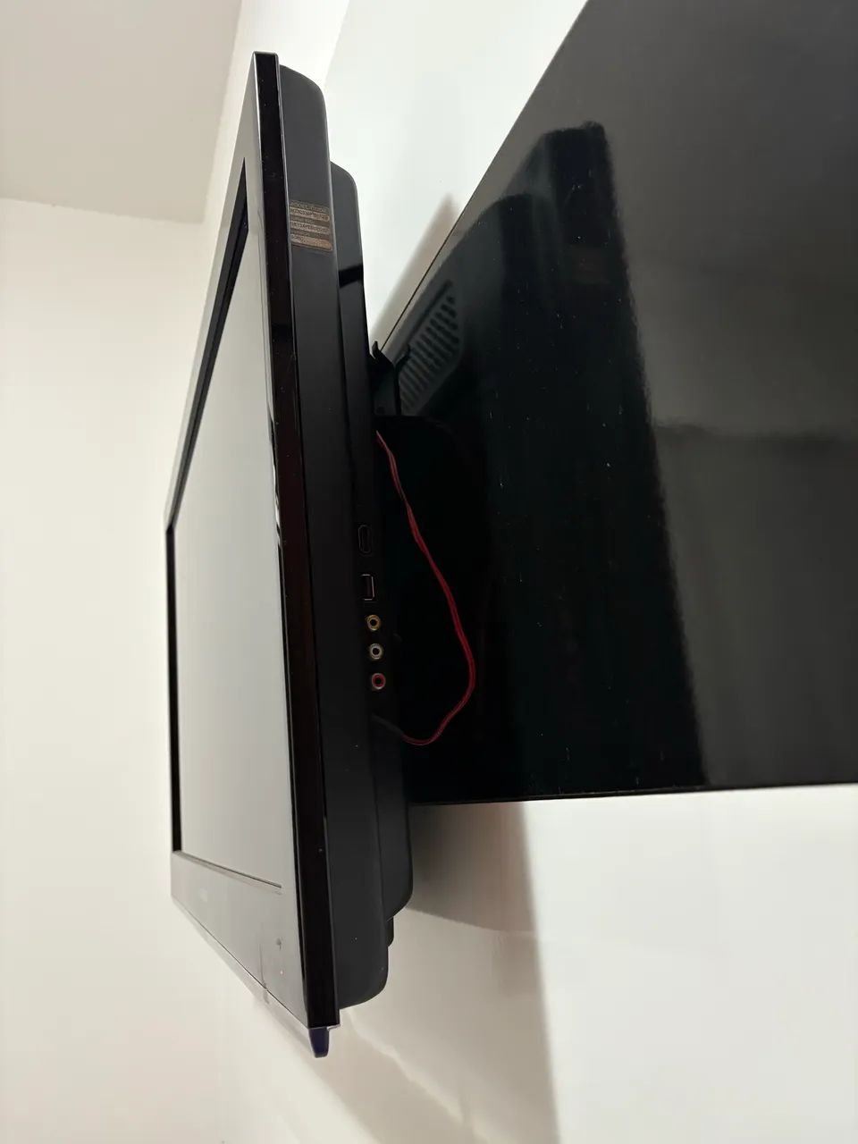 Televisão 32 Polegadas Full HD + Suporte | Ótimo Estado - Foto 2