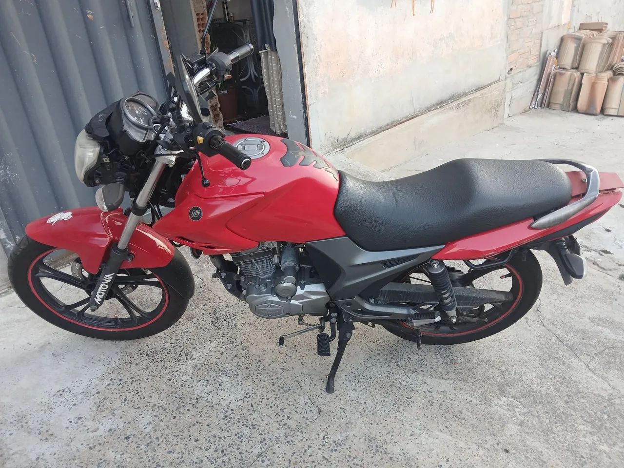 DAFRA RIVA 150 