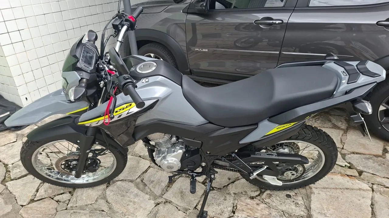 Vendo moto Broz com apenas 200 km  - Foto 2
