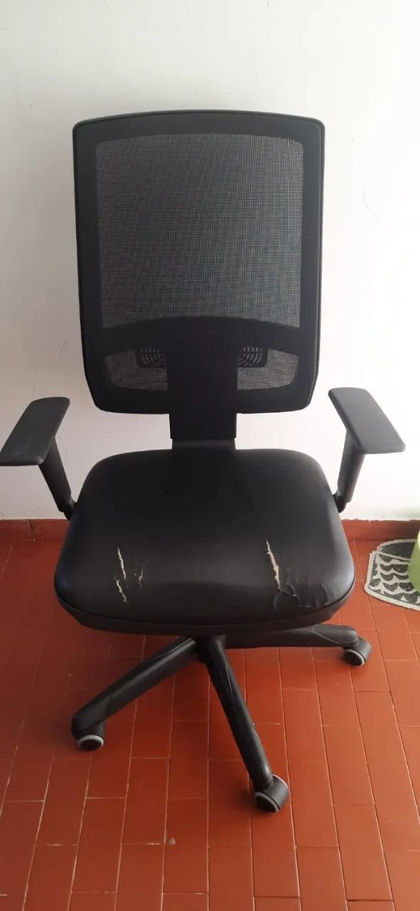 Cadeira Brizza Presidente Plaxmetal